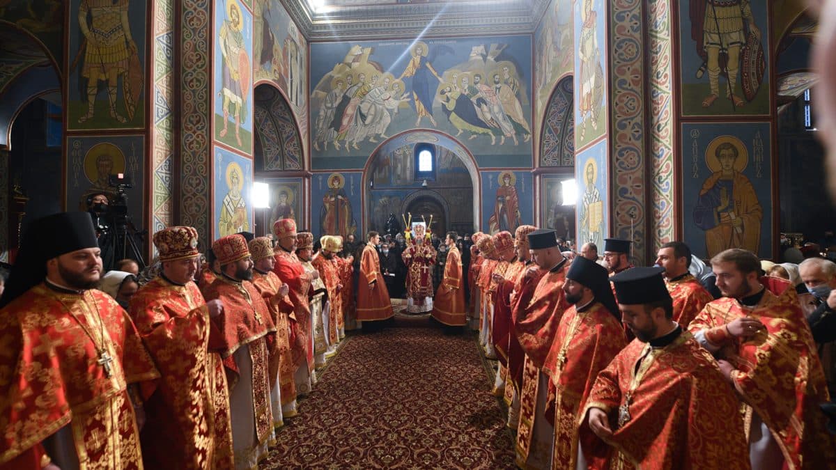 Божественна літургія в день свята Собору архістратига Михаїла та інших небесних сил безплотних