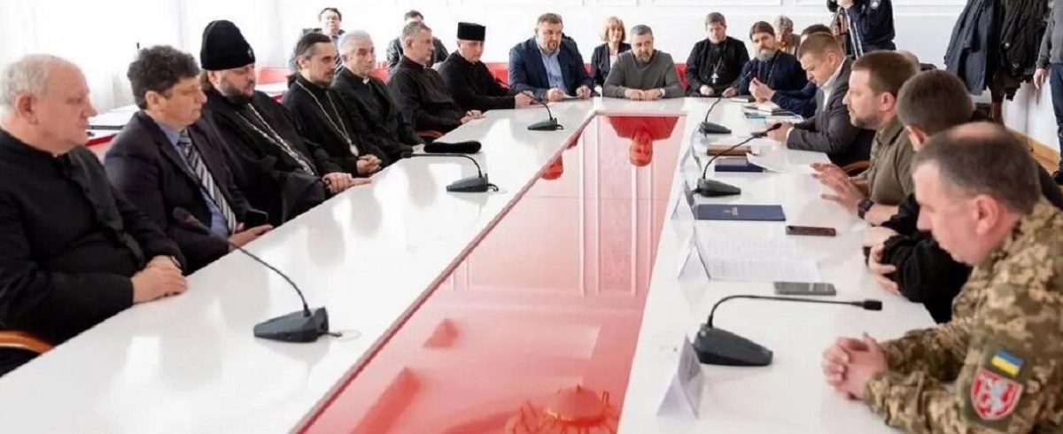 Як святкуватимемо Великдень-2022: що вирішила Рада церков