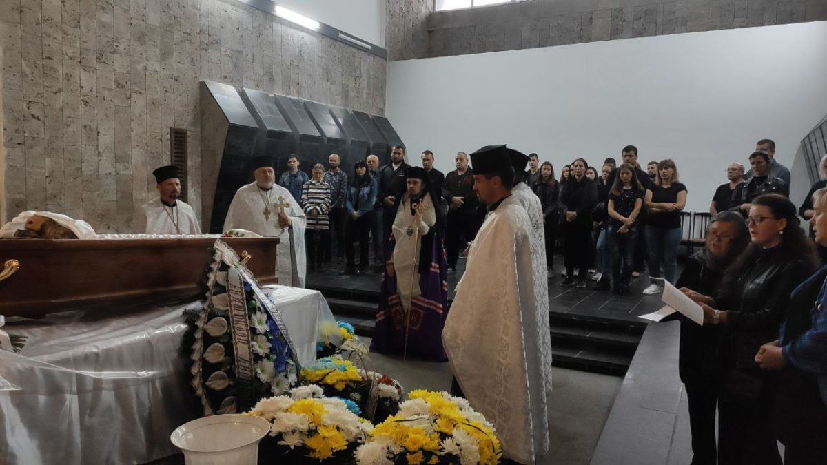 Архієпископ Нестор відслужив панахиду за загиблим за Україну тернополянином Назаром Львівським