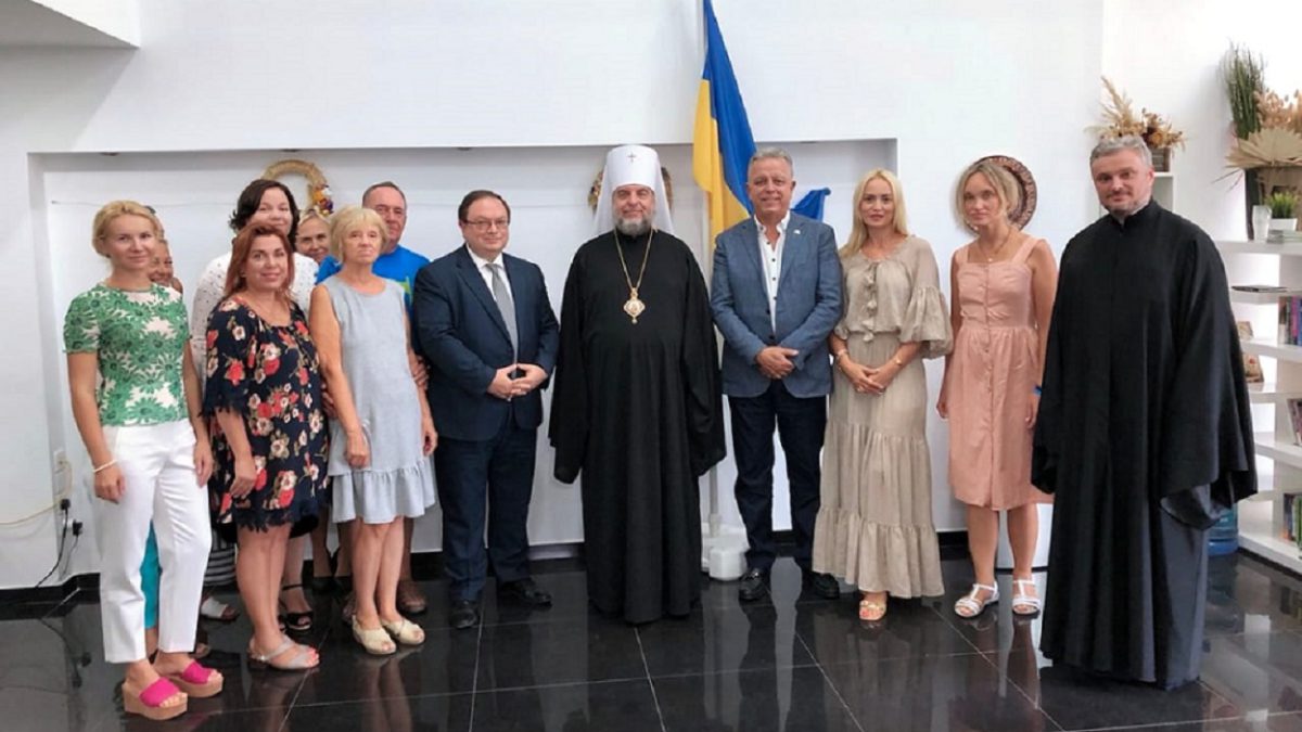 Митрополит Симеон зустрівся з активом української діаспори в м. Ларнака на Кіпрі