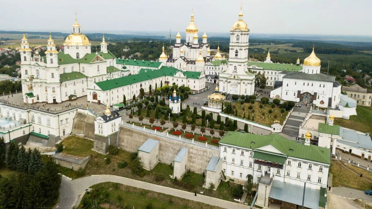 У Раді хочуть вимагати від Кабміну передати дві лаври ПЦУ