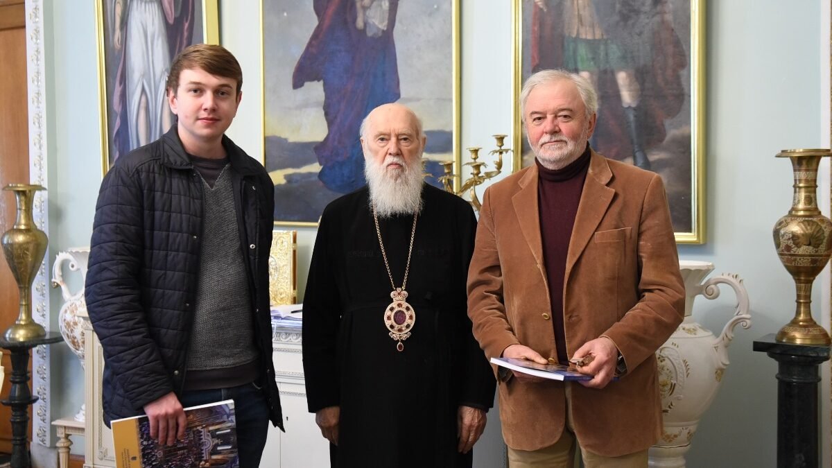 Предстоятель зустрівся з головою Поважної Ради ГО «Орден Святого Пантелеймона» Василем Князевичем