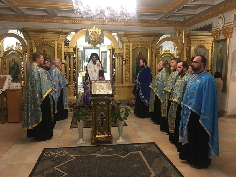 Читання Акафісту Пресвятій Богородиці у Свято-Троїцькому соборі м. Тернополя