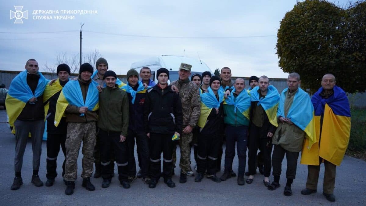 Під час чергового обміну полонених вдалося звільнити 107 українських воїнів – Держприкордонслужба, Єрмак