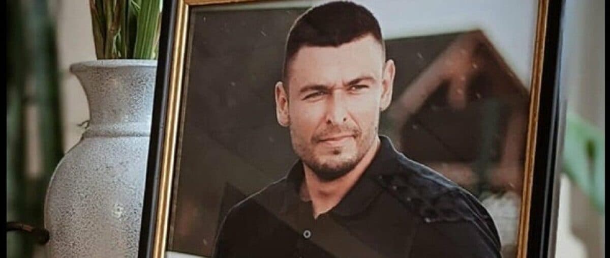 На Тернопільщині відкрили меморіальну дошку загиблому добровольцю