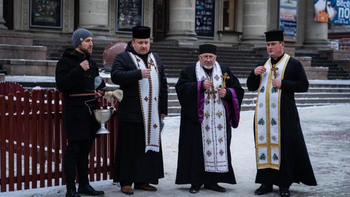 Тернопільсько-Бучацька єпархія ПЦУ: освячення Різдвяної шопки