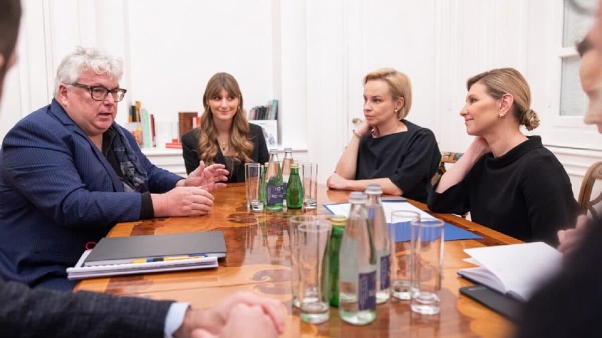 Перша леді розповіла про новини проекту Superhumans – спеціалізованої клініки з протезування та реконструкції