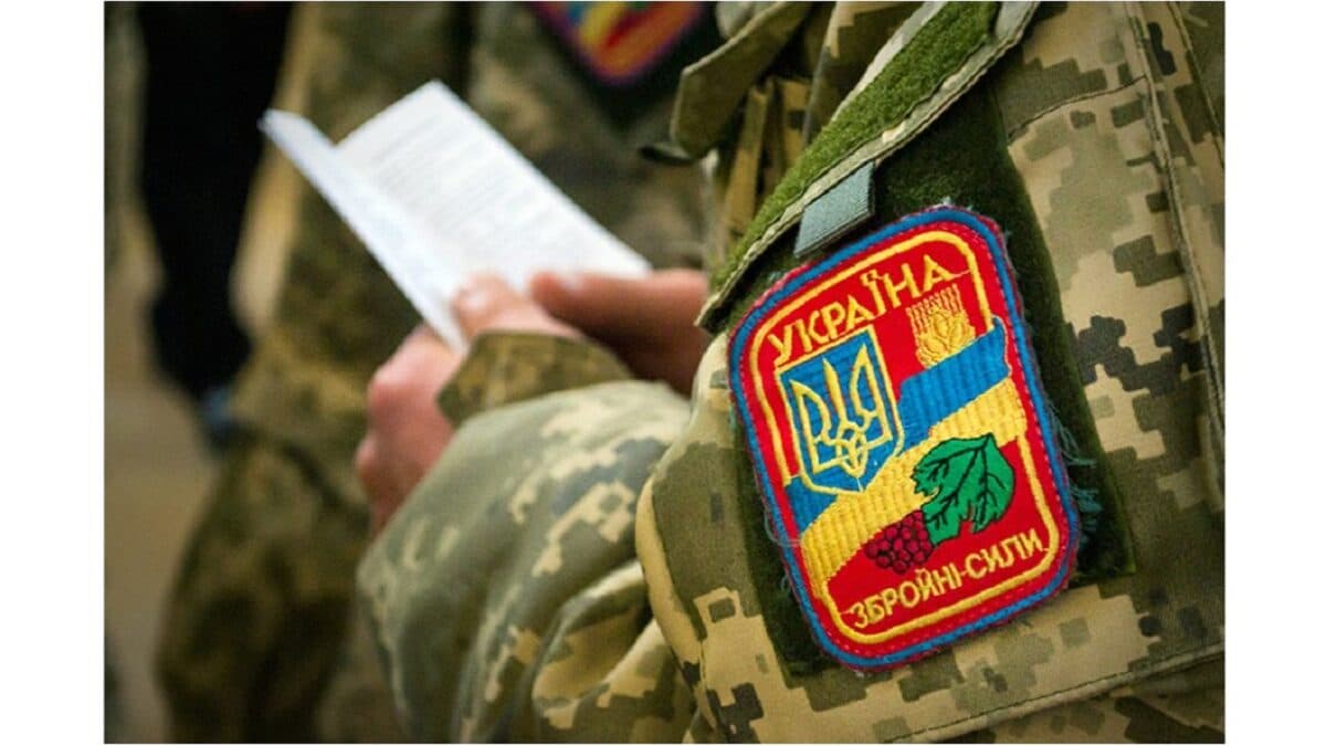 Запрошуємо приєднатися до благодійної акції та привітати захисників України з Днем святого Миколая та Різдвом Христовим