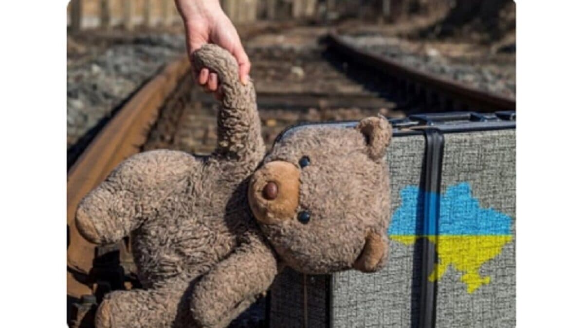 Начальник Тернопільської ОВА Володимир Труш взяв участь в акції «Чужих дітей не буває»