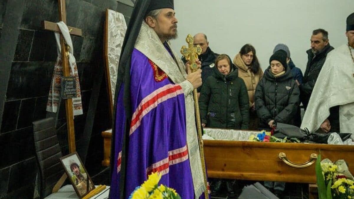 У Тернополі попрощалися із двома військовослужбовцями, котрі загинули за Україну