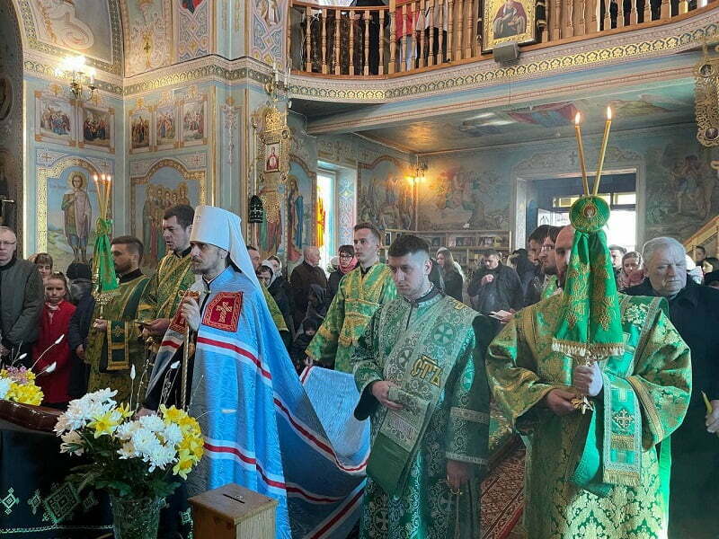Божественна літургія в день свята Входу Господнього в Єрусалим