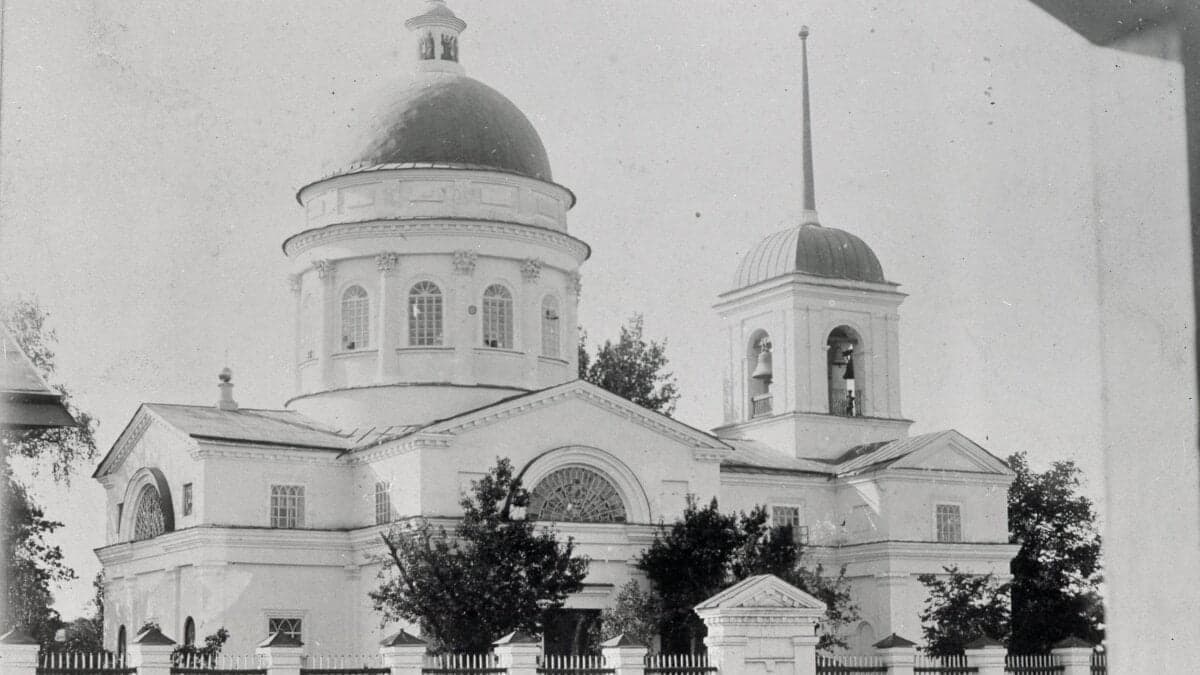 Храми Вознесіння Господнього: Символи вічності та спільноти