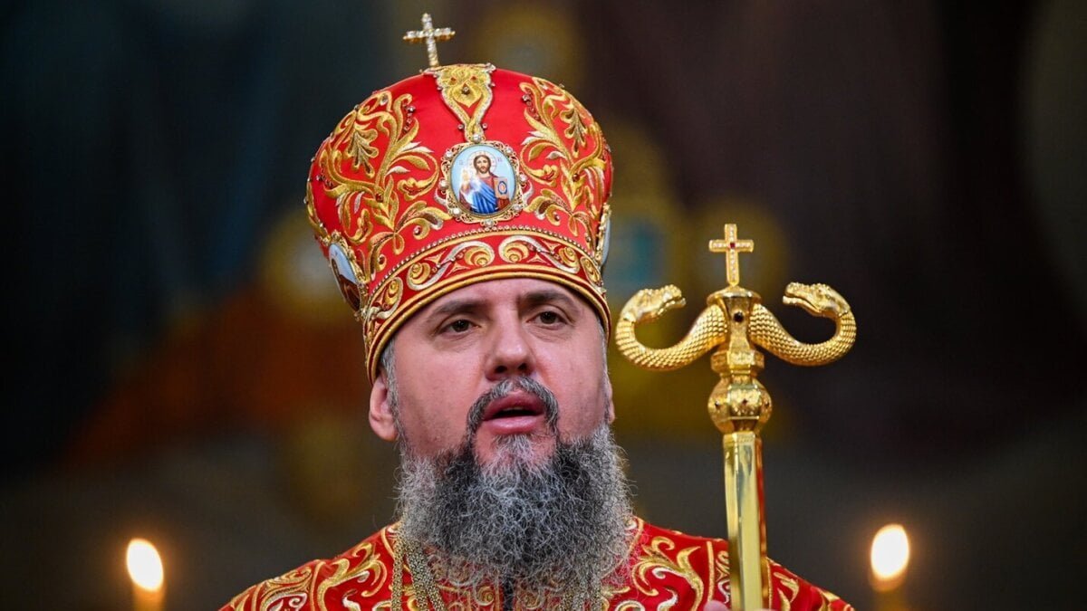 Митрополит Епіфаній очолив Божественну літургію у кафедральному соборі Різдва Христового міста Володимир