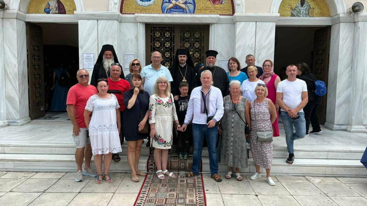 Історична Божественна Літургія в храмі Прп. Іоана-руського Запорізького козака: Українські та грецькі духовні спільноти об’єдналися у молитві