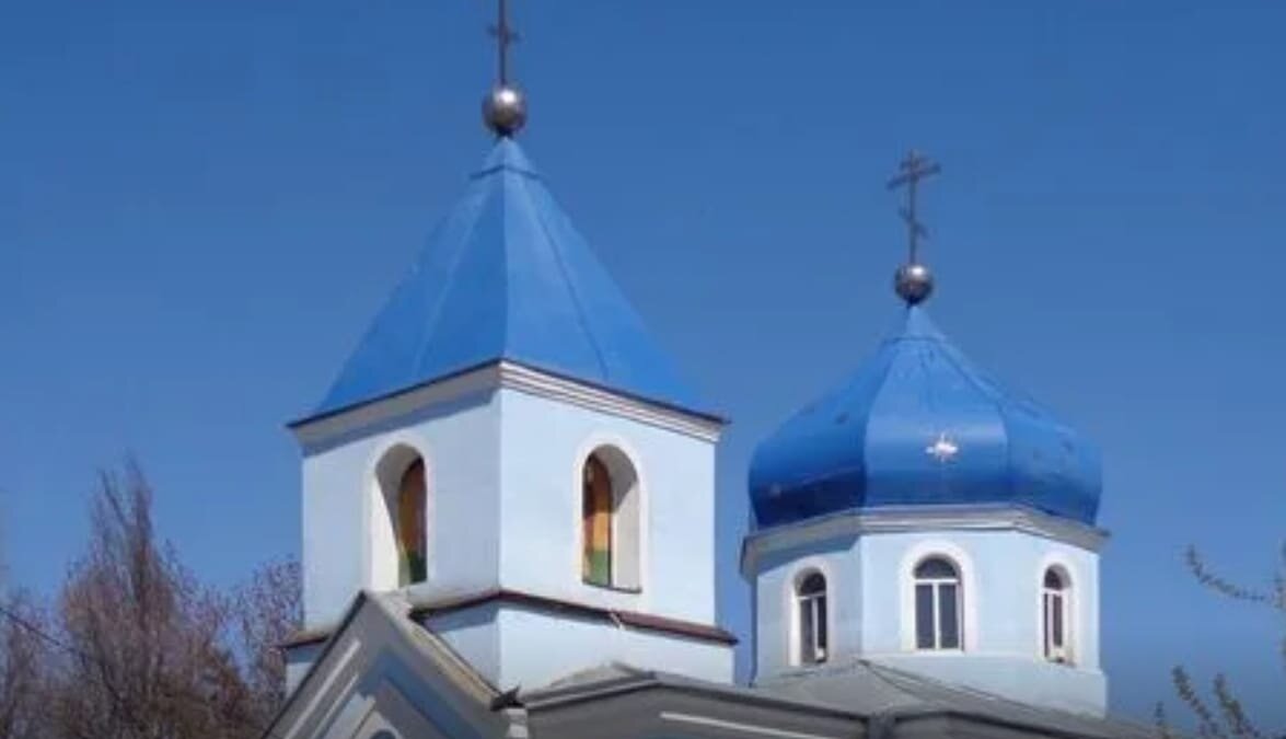 Грубе порушення: Російські окупанти розмістили базу військовослужбовців у церкві в Мелітополі
