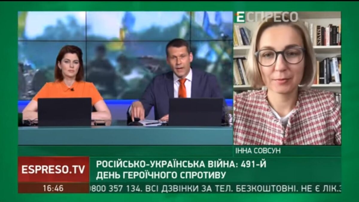 Інна Совсун закликає перехід храмів УПЦ до ПЦУ або УГКЦ, стверджуючи необхідність глобальної зміни