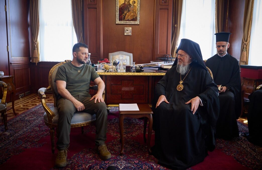У Стамбулі Володимир Зеленський зустрівся зі Вселенським Патріархом Варфоломієм