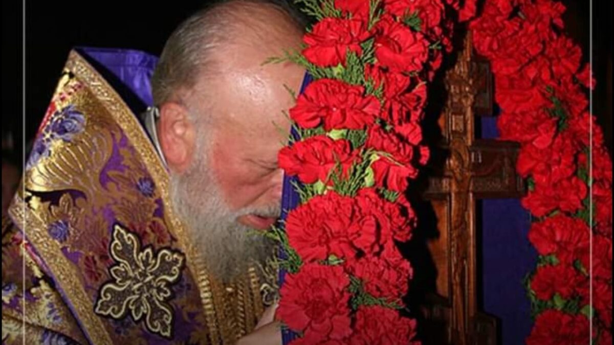 Безмежна любов Господа на Хресті: Відпуск гріхів та спасіння для всіх
