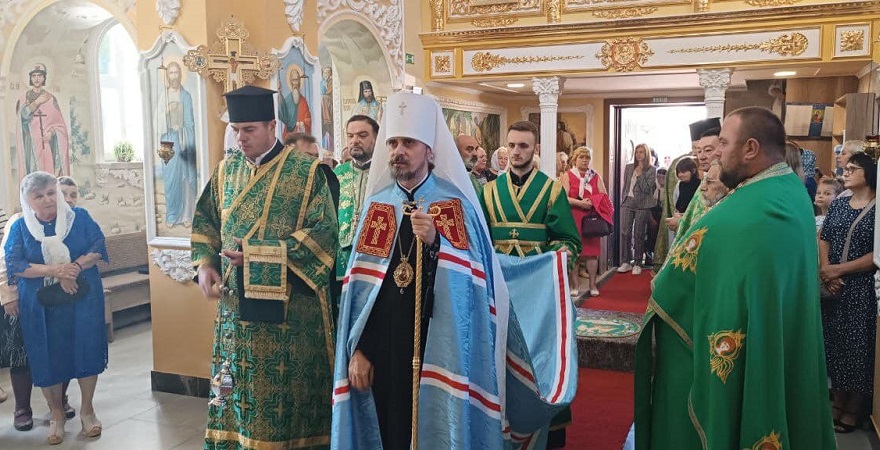 Урочиста Літургія та Освячення престолу у Тернополі