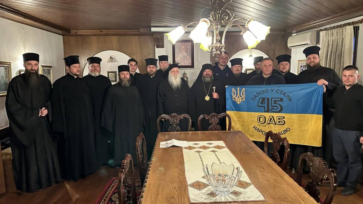 День Народження та Духовна Спільнота: Вітання протодиякону Івану Зайцю у Свято-Троїцькому Духовному Центрі