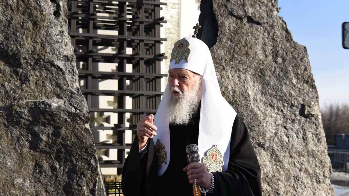 Молитва за Упокій: Патріарх Філарет Спільно з Народом