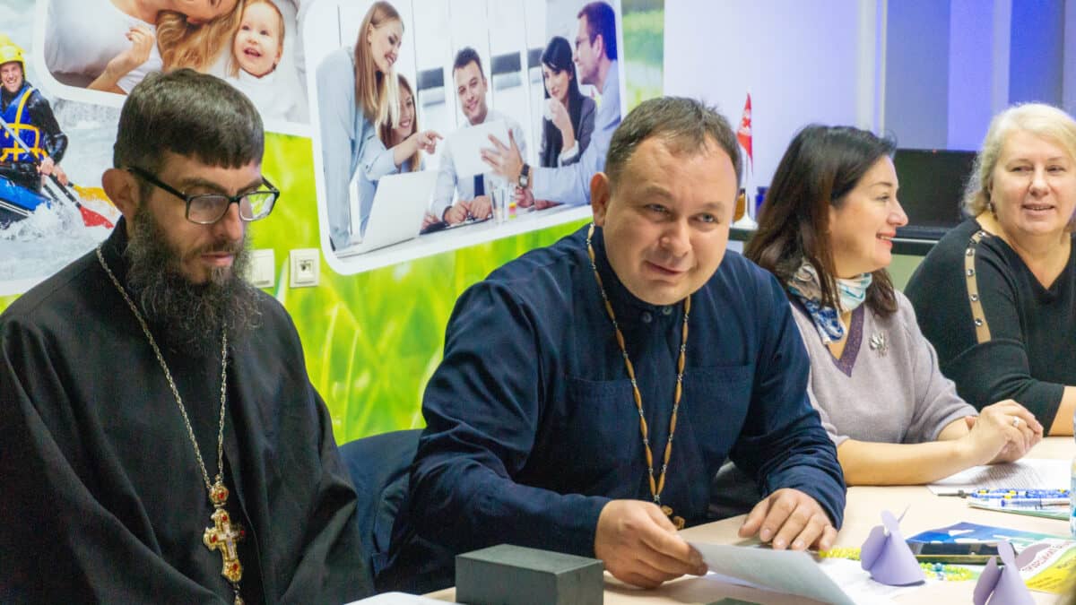 У Тернополі молились за дітей-сиріт та дітей, позбавлених батьківського піклування