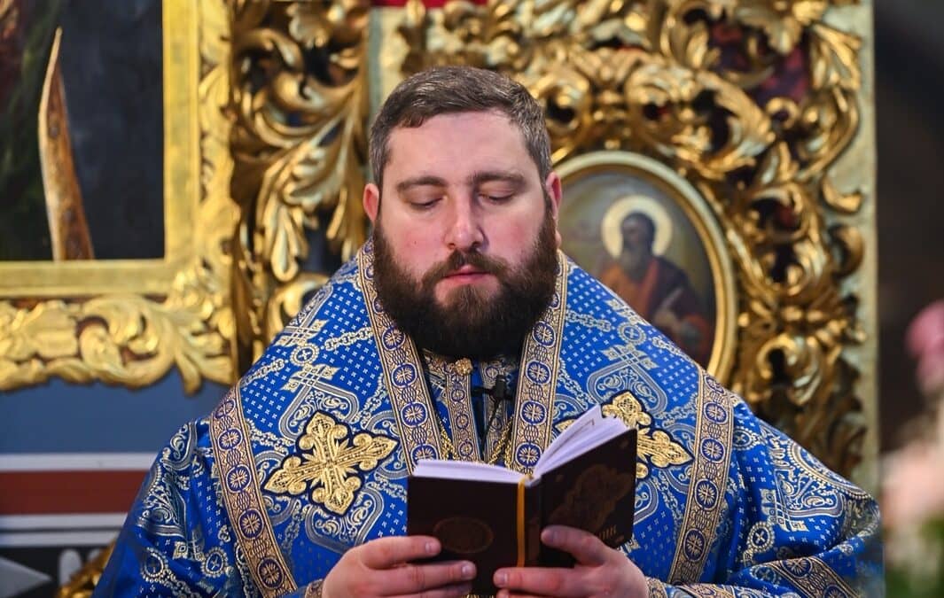 Вражаюча Проповідь владики Єфрема Хом’яка: Молитва та сприяння миру у святковий день