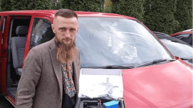 «Відправили за бійцем панахиду, а він подав вісточку, що живий», – священник з Волині про віру під час війни