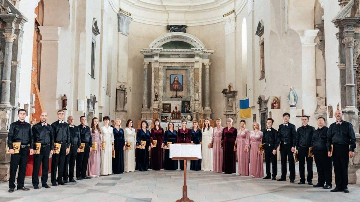 Духовний Світ та Барокові Шедеври: Хор CREDO розкриває культурне надбання Луцька, як частинки ДНК України