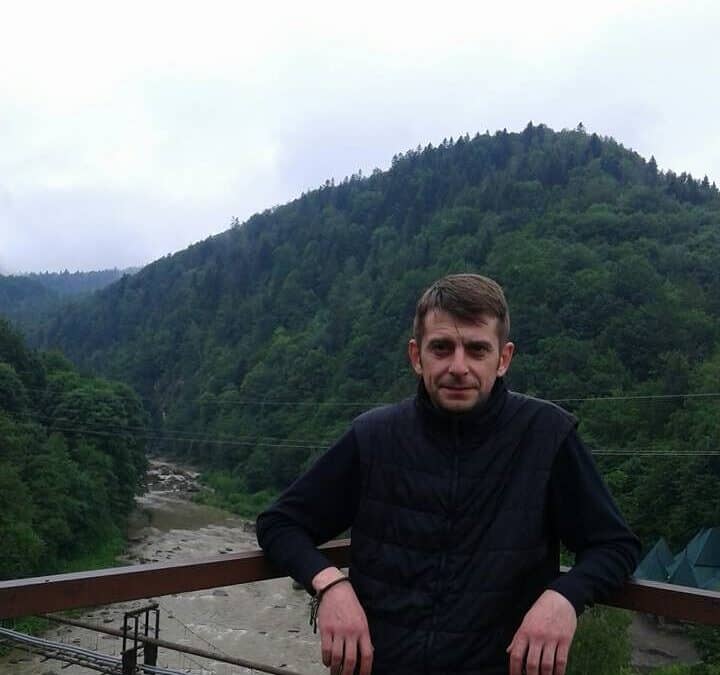 Втрата на фронті: Героїчна доля вчителя та тренера Андрія Савчука з Кременеччини