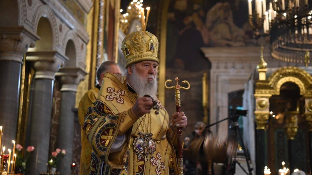 Богом благословенна Неділя: Свідчення Патріарха Філарета та Божественна Літургія