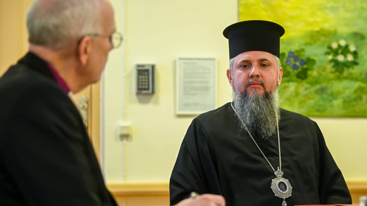 Візит Блаженнішого Митрополита Епіфанія: Зустрічі та Обговорення у Швеції та Фінляндії