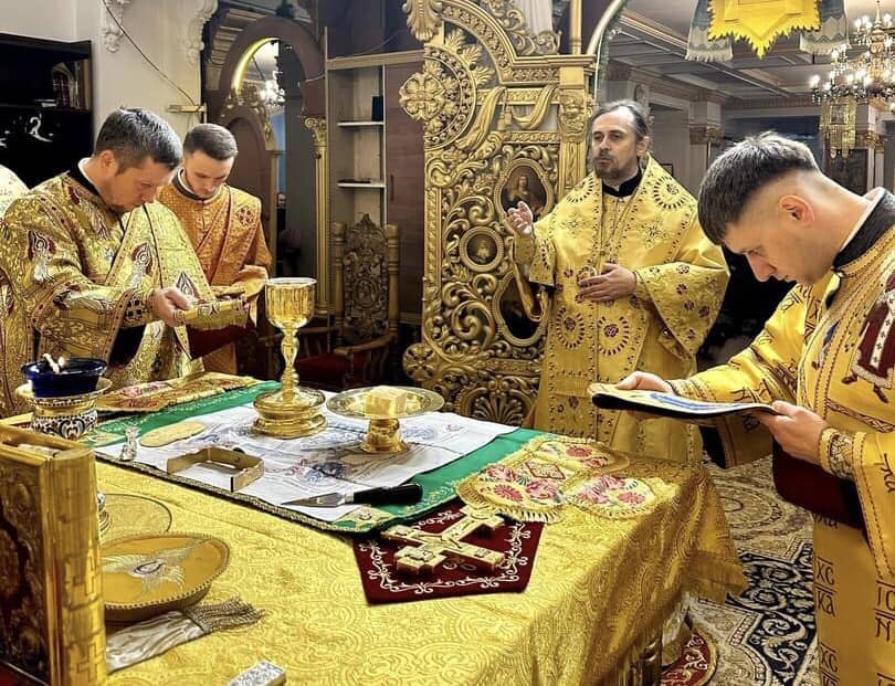 Візит Митрополита Нестора до Свято-Троїцького духовного центру Тернополя в Неділю Праотців