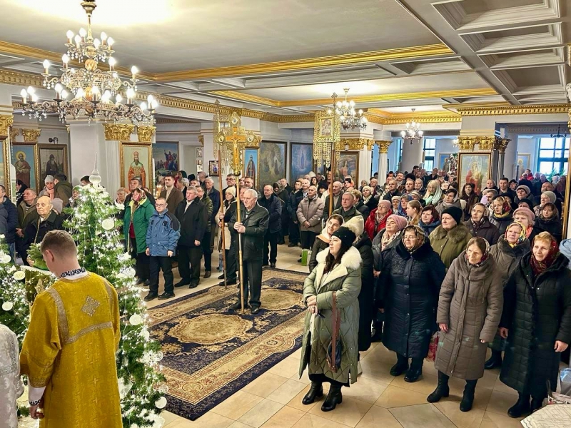 Владика Симеон очолив святкову Літургію у родинному храмі м. Тернополя у День Хрещення Господнього