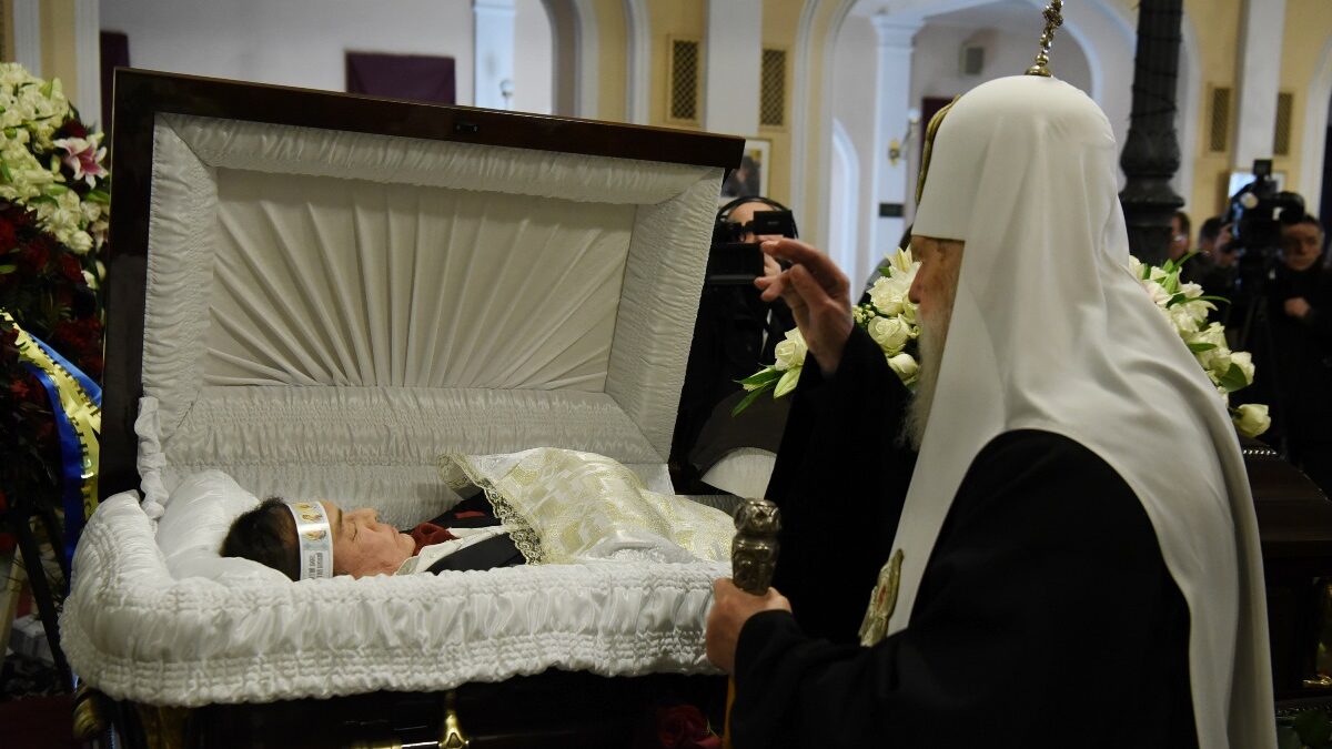 Святійший Патріарх Філарет попрощався із великим народним артистом Віталієм Білоножком