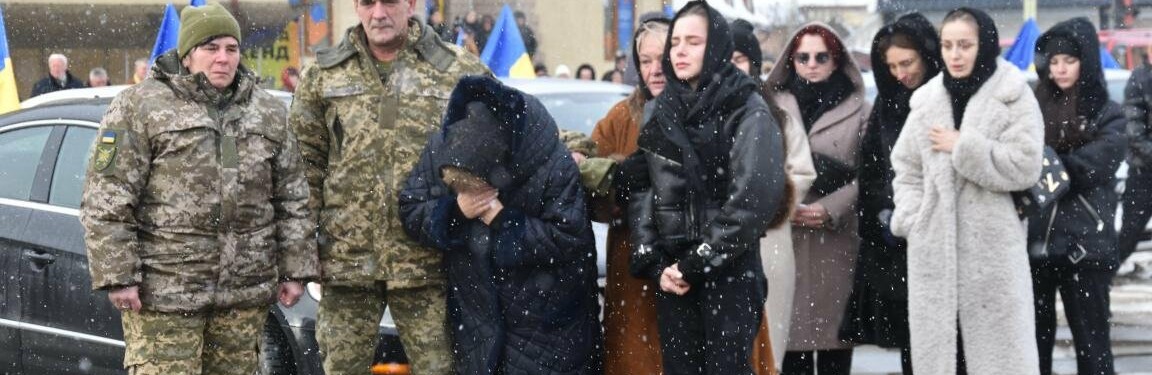 Прощання з героєм: Теребовля вшанувала пам’ять Сергія Петріва