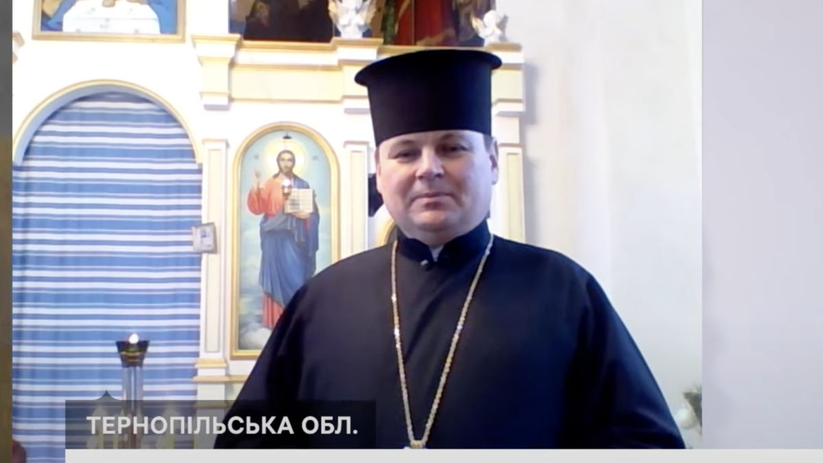 Свято Богоявлення в Україні: Світловідбиваючі Моменти та Духовні Уроки з отцем Романом Будзинським у часі Богоявлення Господа
