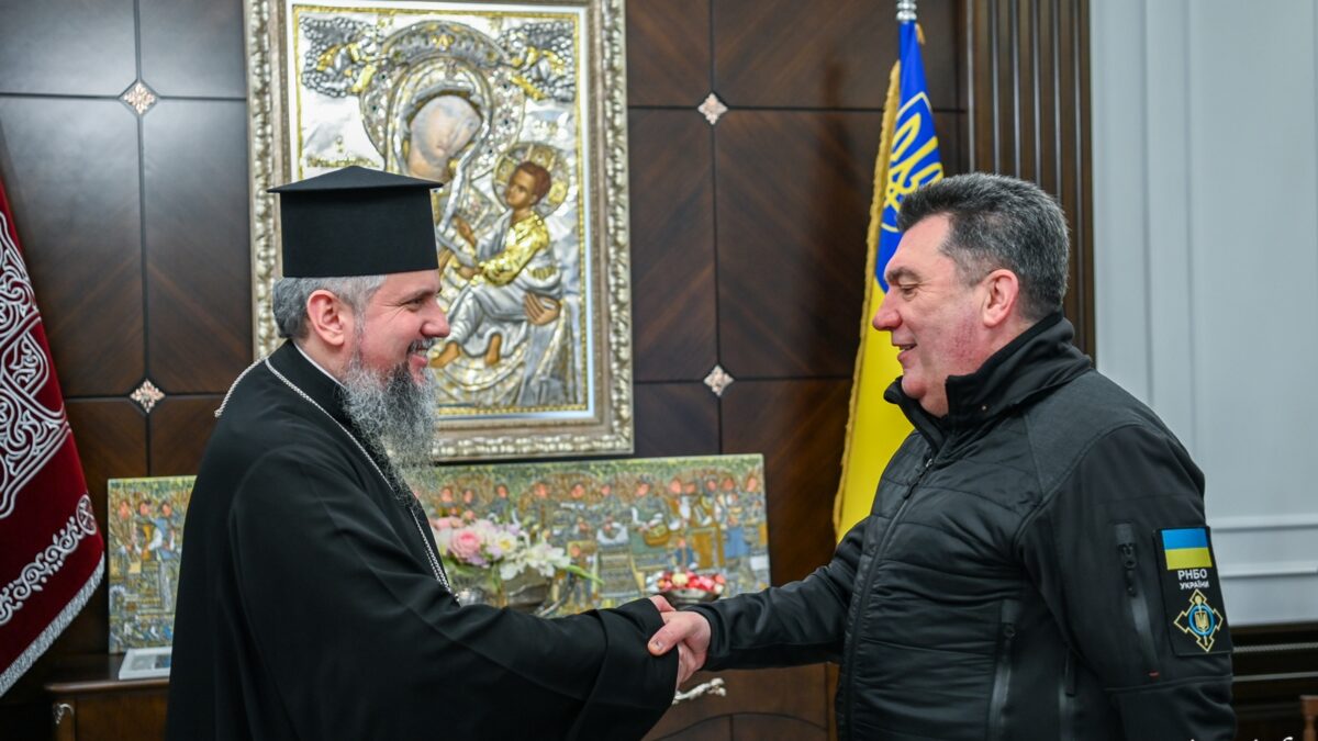 Стратегічна Зустріч: Предстоятель УПЦ з Обороною України