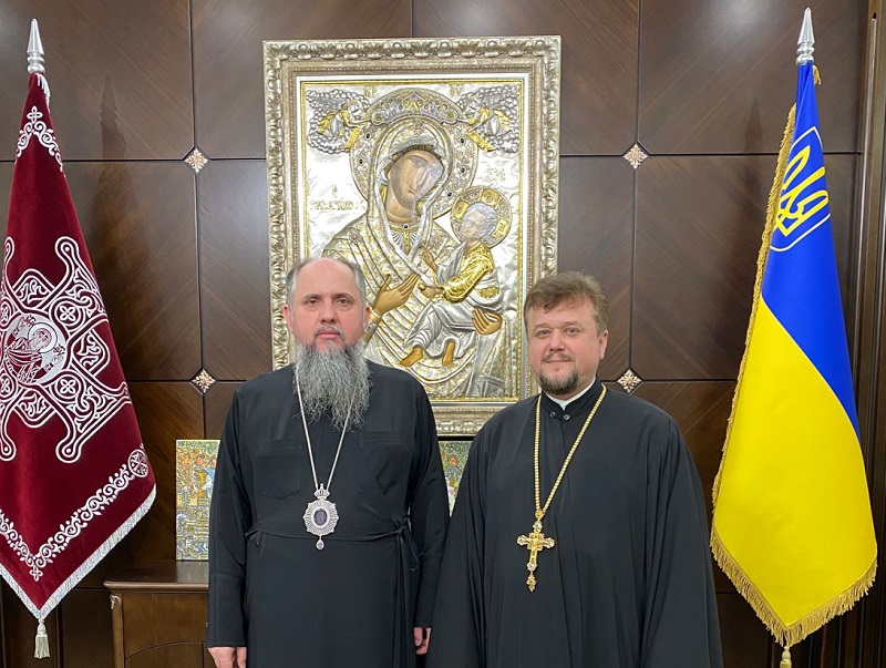 У зв’язку з приєднанням до ПЦУ Митрополит Епіфаній зустрівся з протоієреєм Олександром Карпцем