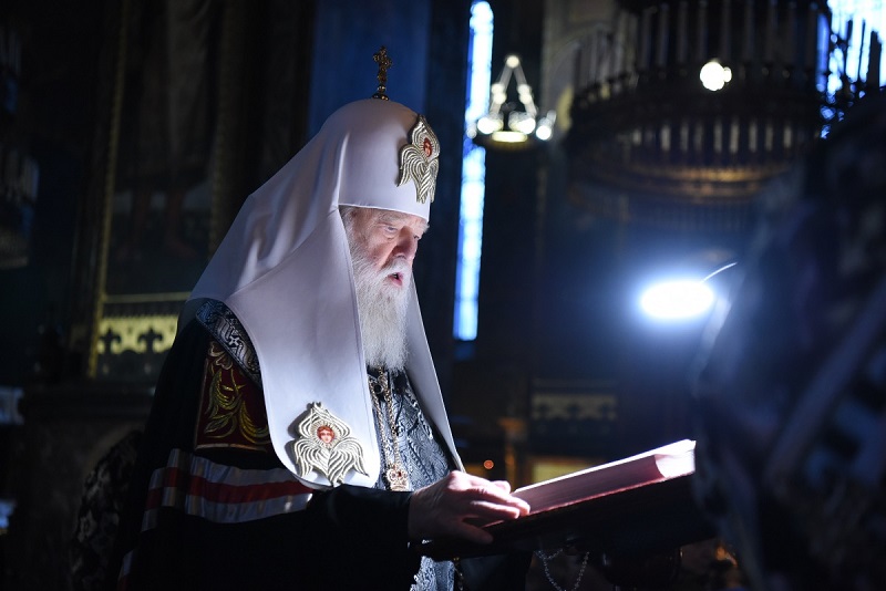 Владика Філарет звершив велике повечір’я у Володимирському соборі на початку Великого посту