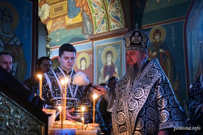 Блаженнійший Митрополит Епіфаній очолив літургію Ранішеосвячених Дарів та читання молебного канону святому Феодору Тирону