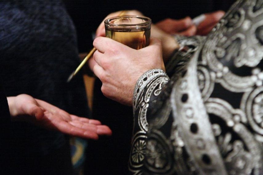 Соборування: стародавнє таїнство зцілення і духовного вдосконалення