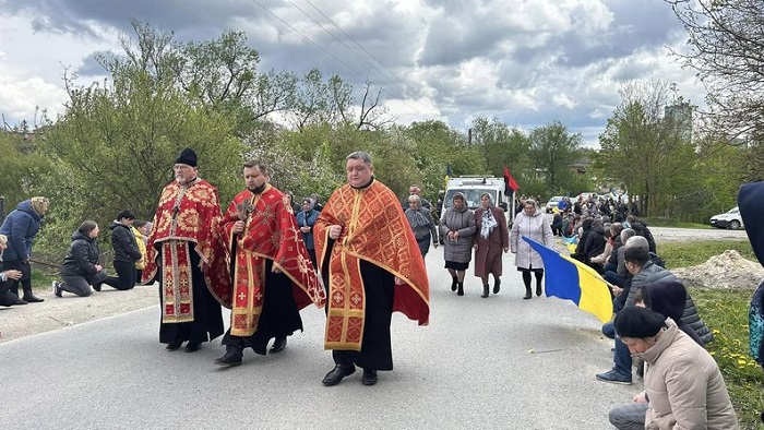 У Великоберезовицькій громаді попрощалися із загиблим воїном Миколою Федірком