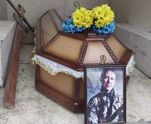 Святослав Потійчук: Героя, який загинув на фронті, зустріли зі сльозами та вдячними серцями