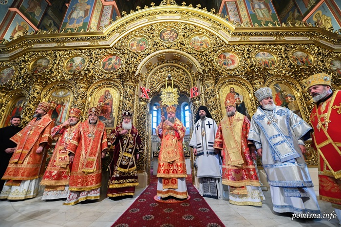 Митрополит Епіфаній очолив літургію у день пам’яті святителя Епіфанія Кіпрського