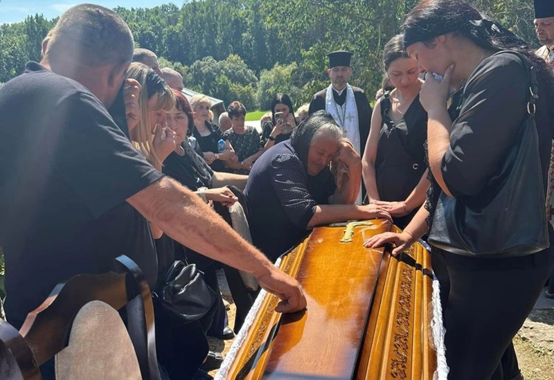 Молодий захисник України повернувся додому в домовині: трагедія села Богданівки Підволочиської громади