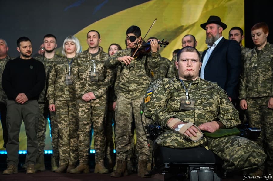 День ЗСУ: у Києво-Печерській Лаврі відбувся перший молитовний сніданок