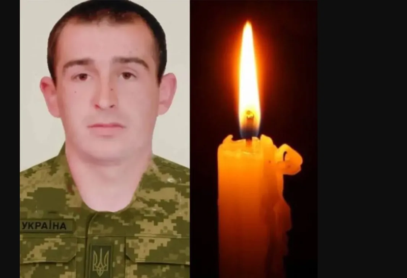 У Козівській громаді попрощалися із земляком-героєм: війна забрала Олега Петрицу