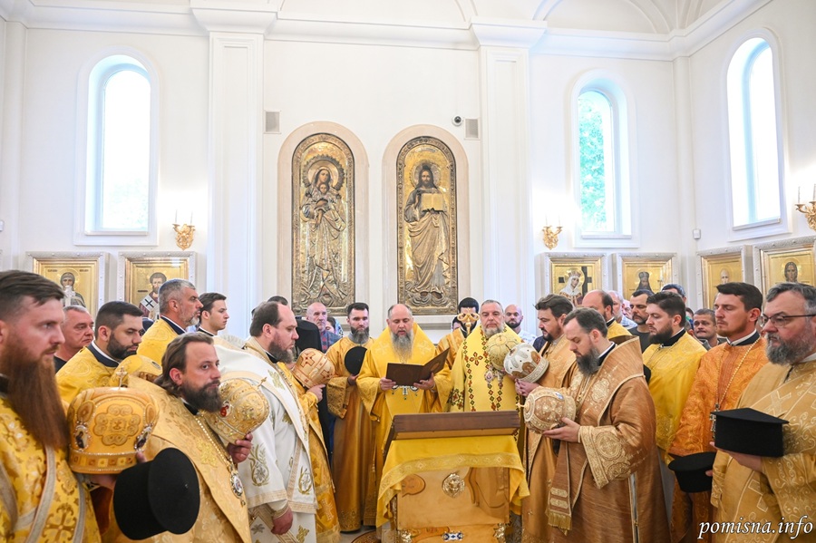 Митрополит Епіфаній очолив престольне свято храму Собору Київських святих у Романкові