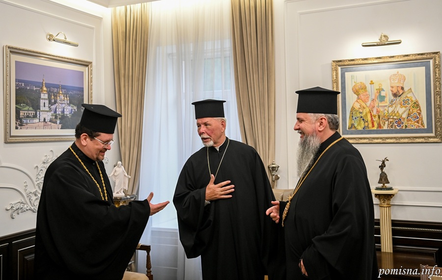 Делегація Вселенського Патріархату відвідала Предстоятеля ПЦУ